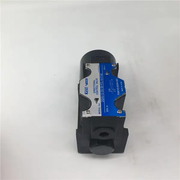 东京计器TOKYOTEIKI液压电磁阀DG4V-3-2A-M-P2-T-7-56换向阀