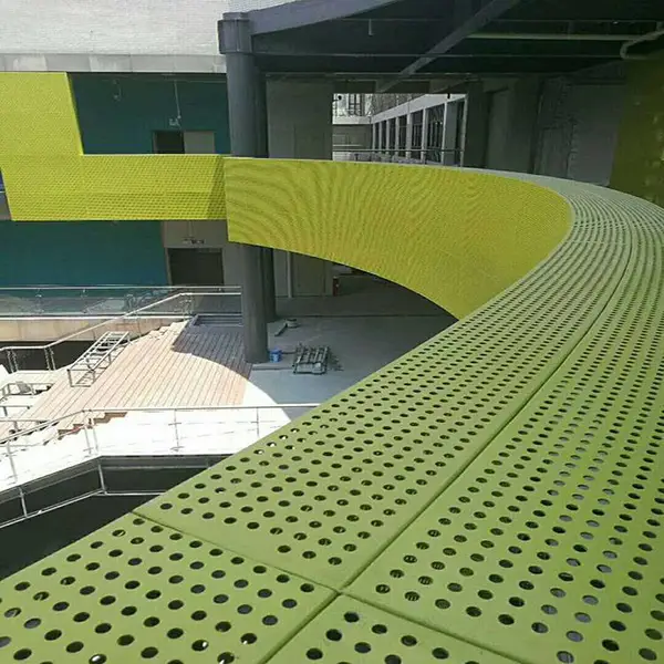 ��ɫ��̼���� ��ǽ��������� ��ƴ������Ļǽ