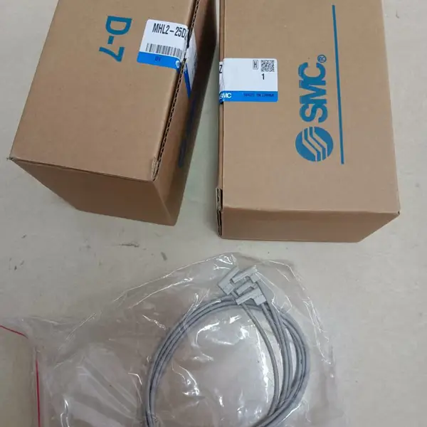自动化设备用SMC SY3120 SY3320 5 通先导式电磁阀