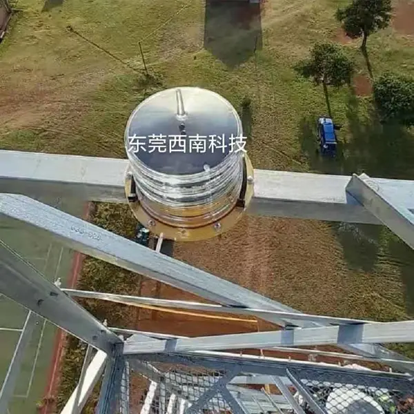 中光强障碍灯双头灯 联闪双灯 通讯塔警示太阳能障碍灯 主副闪光 东莞西南科技