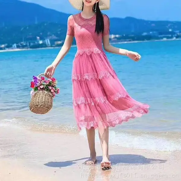 广州品牌【三宅一生】褶皱连衣裙折扣女装尾货***库存批发货源