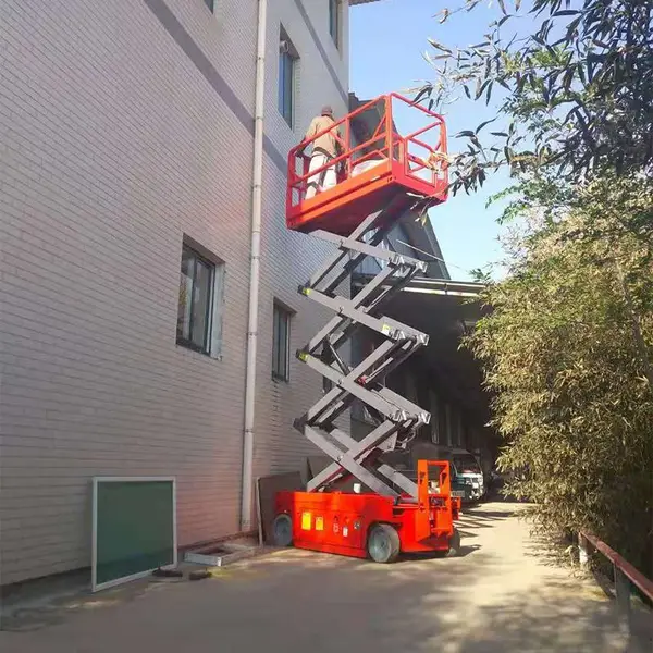沧州市泊头市仓库维修自行式剪叉升降平台 高空作业车液压马达移动升降平台