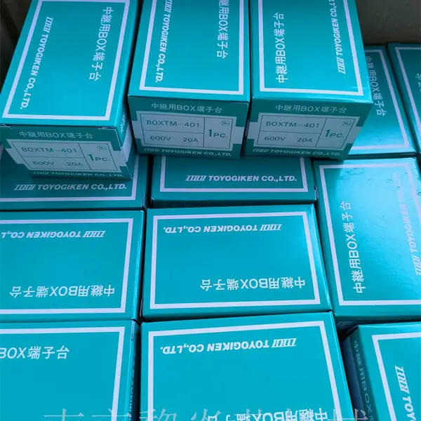 TOGI������ PCN-10S40 ����ʽ��Դ����̨