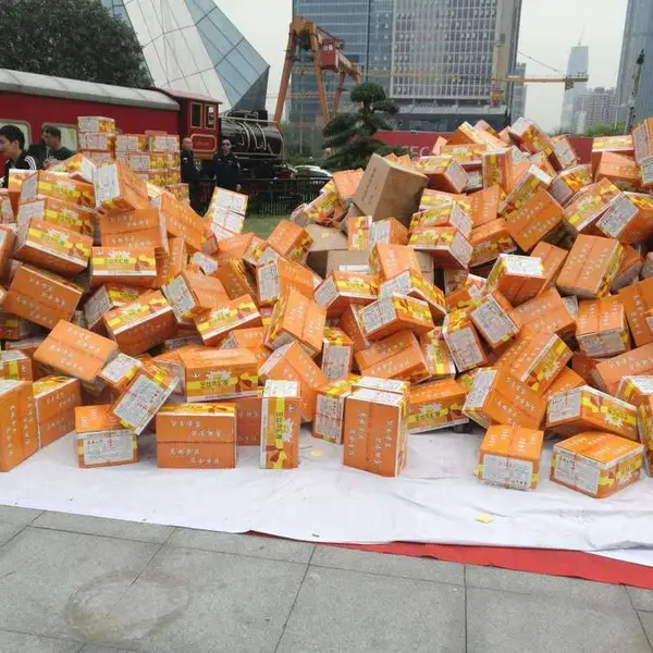 过期化妆品销毁 洗发水沐浴露各类美妆产品处置 规范流程 打包搬运