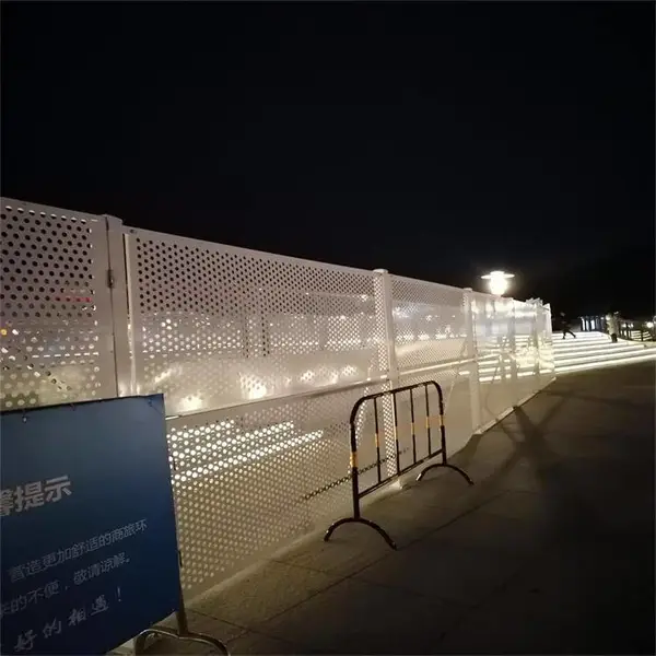 新会大道中房地产开发施工防护栏 建筑工地广告标语冲孔围挡