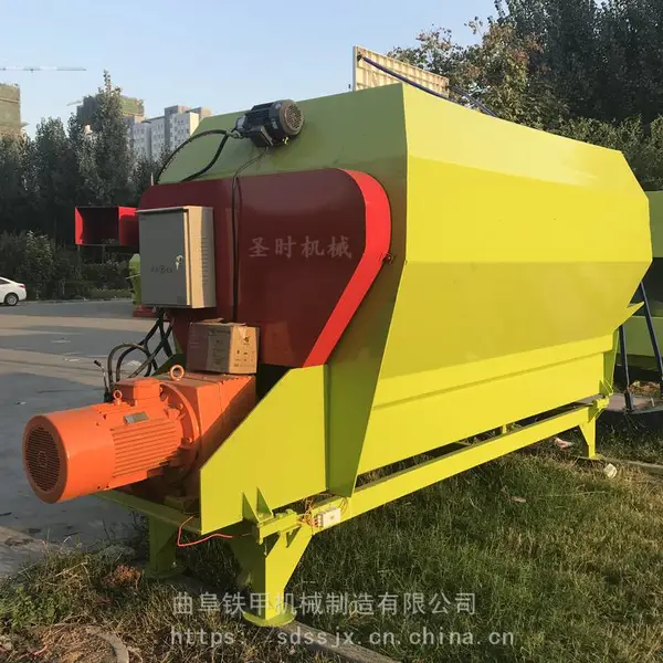 养殖设备饲料搅拌机 牛羊草料混合搅拌机 tmr饲料搅拌机