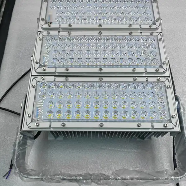 LED����Ͷ���SZSW8470 500WLED�ƾ� ����LEDͶ�⹤���� �ۿ�Զ���