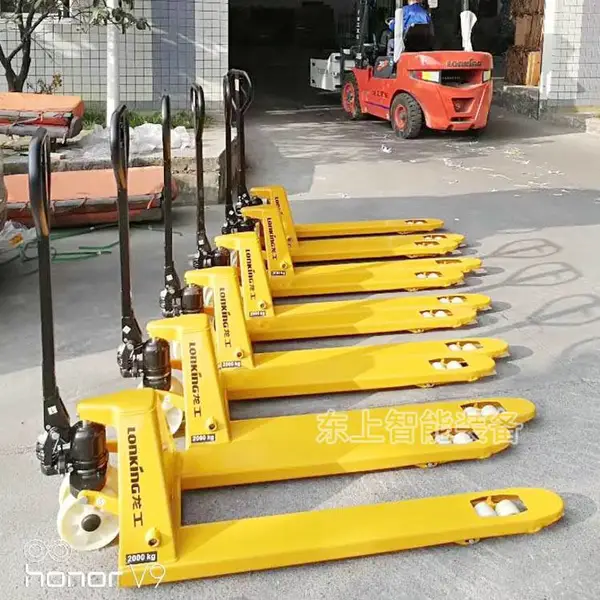�ֶ����̰��˳����˲泵 1.5�� 2��1�� 3�� �ֶ�Һѹ�泵 ����