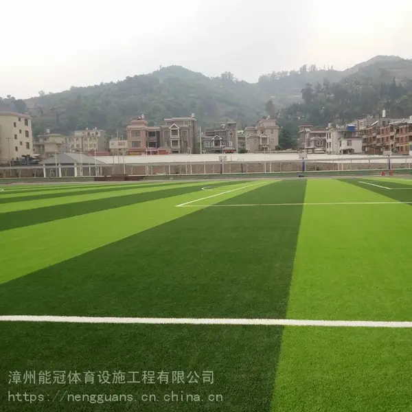 漳州足球场施工_人造草足球场施工_运动场地建设_人造草坪施工_围网灯光安装_漳州能冠体育