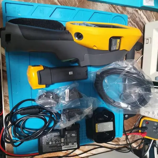 ���� �¸�»��Fluke Tis40�����ȳ����� �ռ�ֱ�***