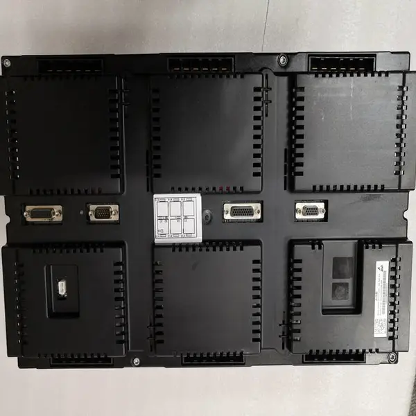 PFEA111-20 伺服电机 全新