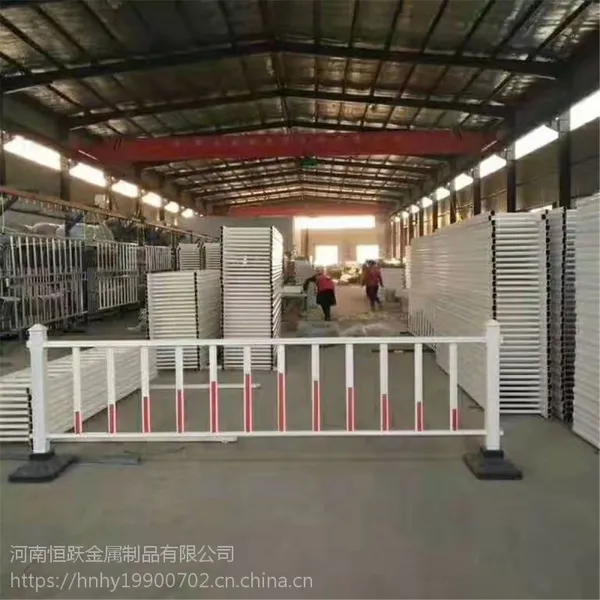 ���ϳ���ֱ������������·���� ���е�·п�ֻ��� ��·��ͨ��������