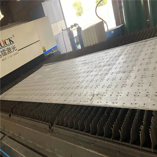 不锈钢驳接爪非标定制 车站商场盲道钉 戴南大功率激光切割机