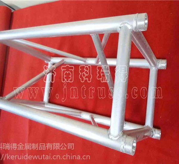 ������400�������Ǽ����Ͻ���ܵƹ�����Ͻ����truss������ɽ�����ϳ���