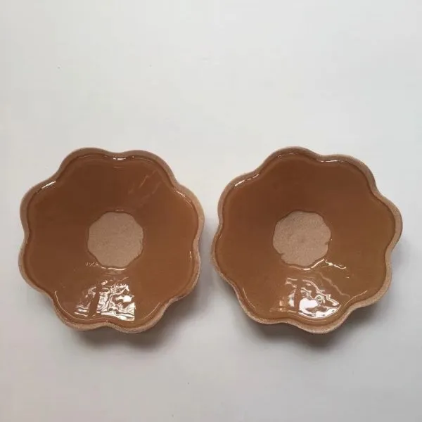 高级硅胶梅花型圆形乳头贴胶面超粘性感内衣配饰穿戴便捷胸部秘密武器