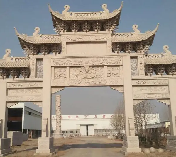 石质村牌坊门楼厂家 石制村门头牌坊图集 公墓石雕牌坊牌楼造价