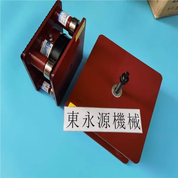 JEDLA¥�ϻ������������棬С�ͳ崲����ţ�������Ĥ�л������