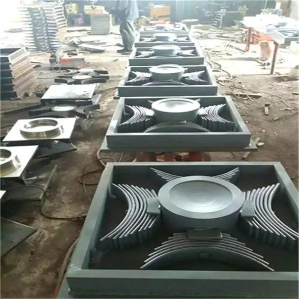 奔腾 生产 桥梁建筑用 球形铰支座 抗拉拔钢结构成品支座