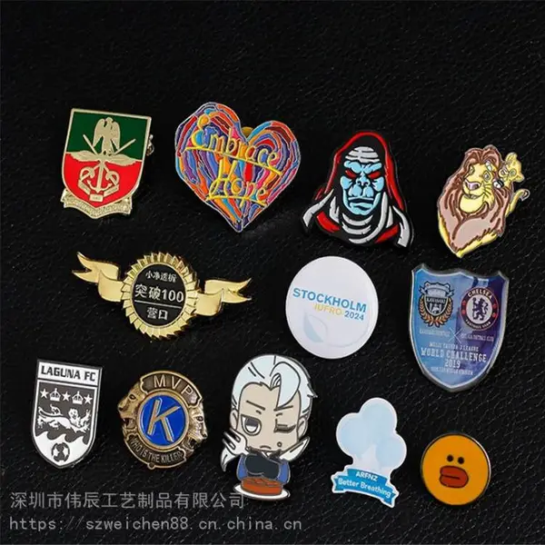 压铸动漫珐琅胸针制作 金属纪念徽章定做 冲压烤漆锌合金徽章定制