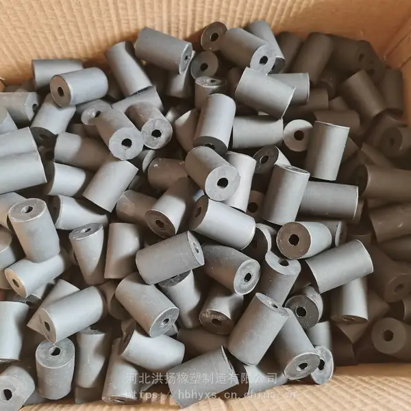 生产加工 磨砂式圆形橡胶垫 磨砂橡胶减震垫 磨砂硅胶减震垫 可定制