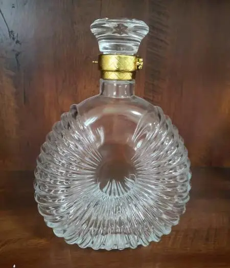 ���ݳ��ڲ���ƿ���ҹ�Ӧ750ml�����ϵ񻨱�Բ�������ƿ���׶ƽ𿨿ڸ���