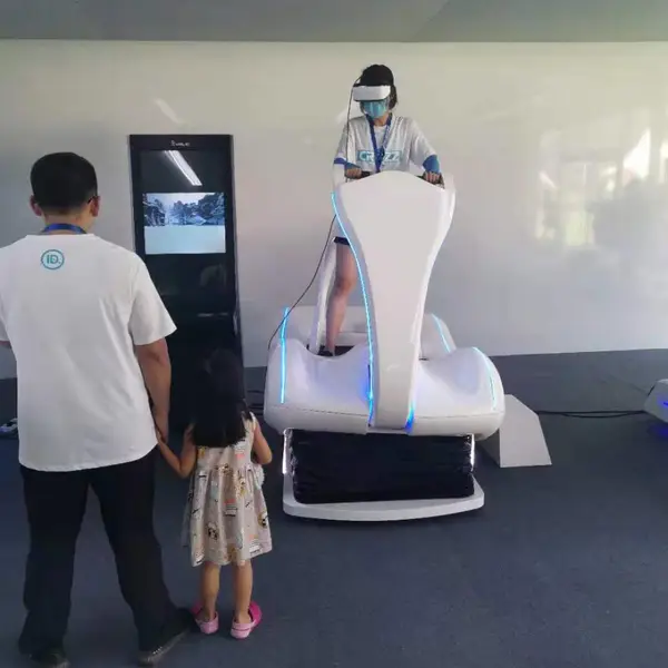 ��ͨVR�����豸���� VR���ݷɴ� VR�ɻ� VR�������