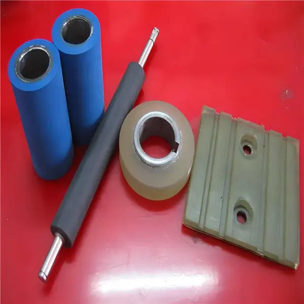 包胶加工纸胶辊大小尺寸橡塑胶辊黑 红 白色颜色可定做旧滚轴翻新