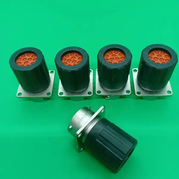 RT001412PNHEC03插座,公胶芯,12孔,#14金属壳体,14-26AWG,13A/500
