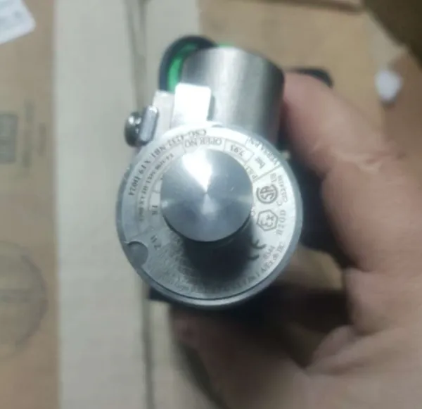 供应 Versa 阀 CSG-4232-NB1-XT9-D024