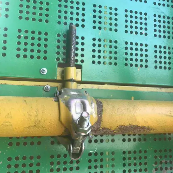 专业生产爬架网、附着式升降架，建筑防护网