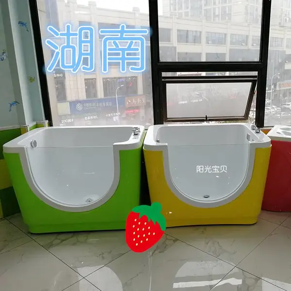 婴儿游泳缸母婴店,亚克力婴儿洗澡池,室内恒温游泳池