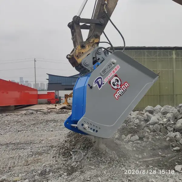 赛予建筑模板石头粉碎斗挖掘机挤压碎石斗液压磕石机型号