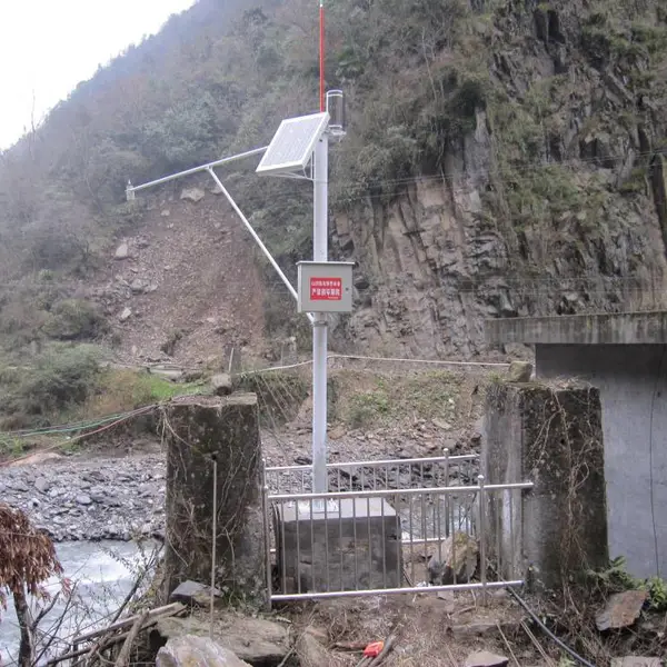 智能管控安防监控设施建设安装太阳能供电系统