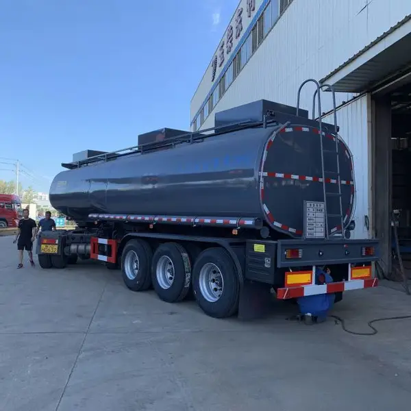 钢衬塑普通液体槽罐车 DTA9401GGS-32.5立方钢衬塑普通液体钢衬塑罐车一年内免费维修