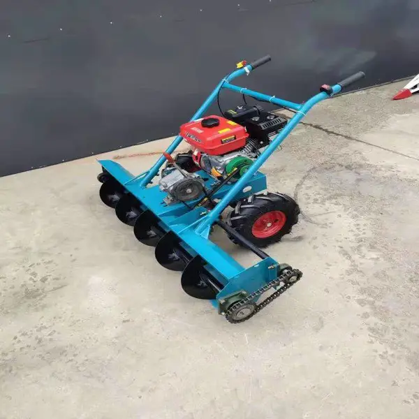 ɨѩ��С����·��ѩ��ѧУ����������ѩ�豸ȼ�ͳ�ѩ��