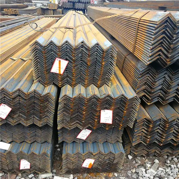 云南文山角钢 镀锌钢材代理商 Q235 B125*80*8mm 用于工业炉桥梁 反应塔等