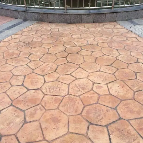 ���ϲ�ɫѹģ��ľ�����������������ѹ����������ƺ��ѹӡ����ֱ��