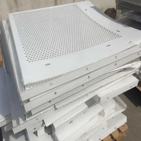 常州PC板加工护板迪迈本地PC板护罩雕刻折弯