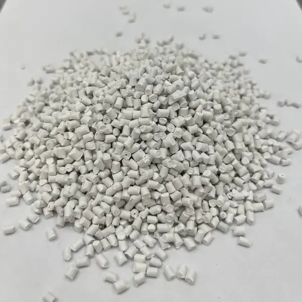 长期生产再生塑料颗粒pp灰白色颗粒冲击3.5 溶脂10+比重1.2拉伸18