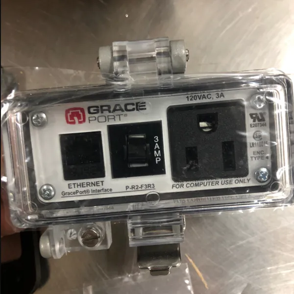 优势供应 Grace Engineered Products 带护罩插座面板 P-R2-F3R3