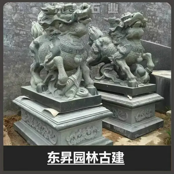 立体石雕麒麟雕塑 汉白玉大型石材动物看门摆放