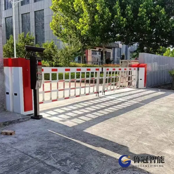 洛阳小区起落杆门卫升降杆栅栏道闸安装人脸识别栅栏门-厂家直供