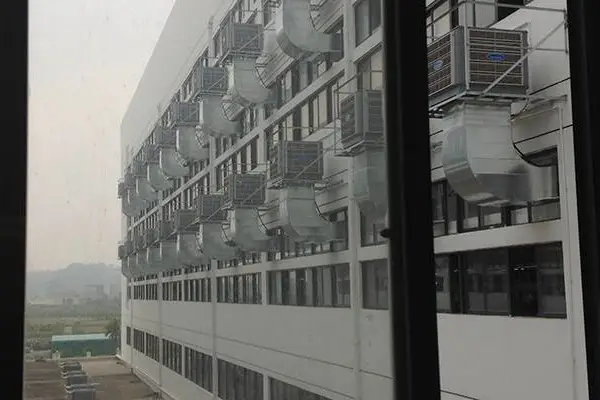�е���ҩ���������乤λ���¼����豸