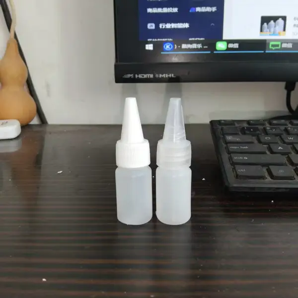 10mlHDPE���ʰ�͸�����ʼ���ƿ ��ī��ѹƿ ����ƿ