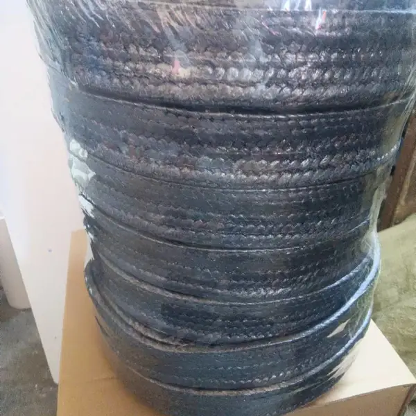 用管道、阀门、反应釜密封,兼顾耐高温和耐腐蚀特种碳纤维编织扁带