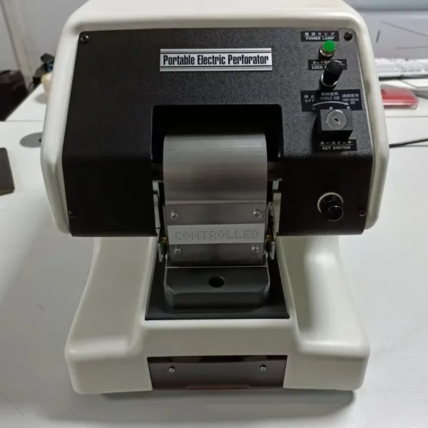 日本新光 NEWKON 112-705 (CONTROLLED) 重型电动针孔机