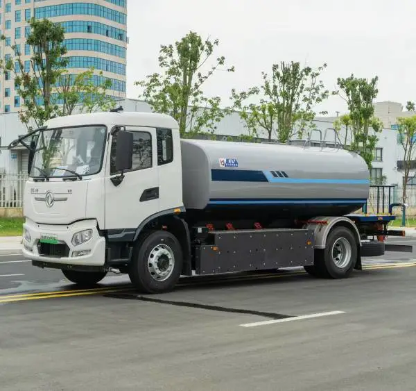 18 吨纯电动绿化浇灌洒水车 绿牌新能源环卫主力 多功能绿化喷洒车