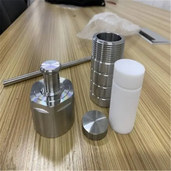 水热合成反应釜聚四氟乙烯内衬胆PTFE高压力消解罐溶弹50ml100ml