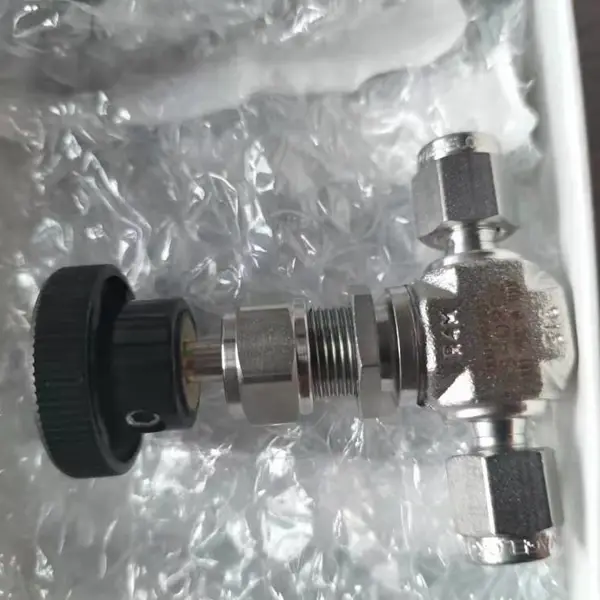 不锈钢高压高温电站用针阀SS-6NBS10MM swagelok世伟洛克