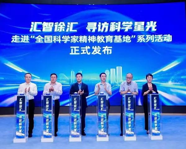 上海长三角LED启动柱LED屏幕启动柱出租